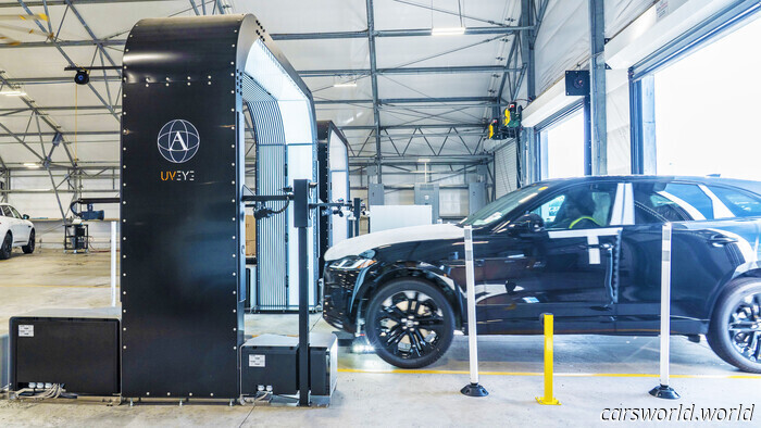JLR Is Now Implementing AI Damage Scanners That Hertz Customers Dislike | Carscoops